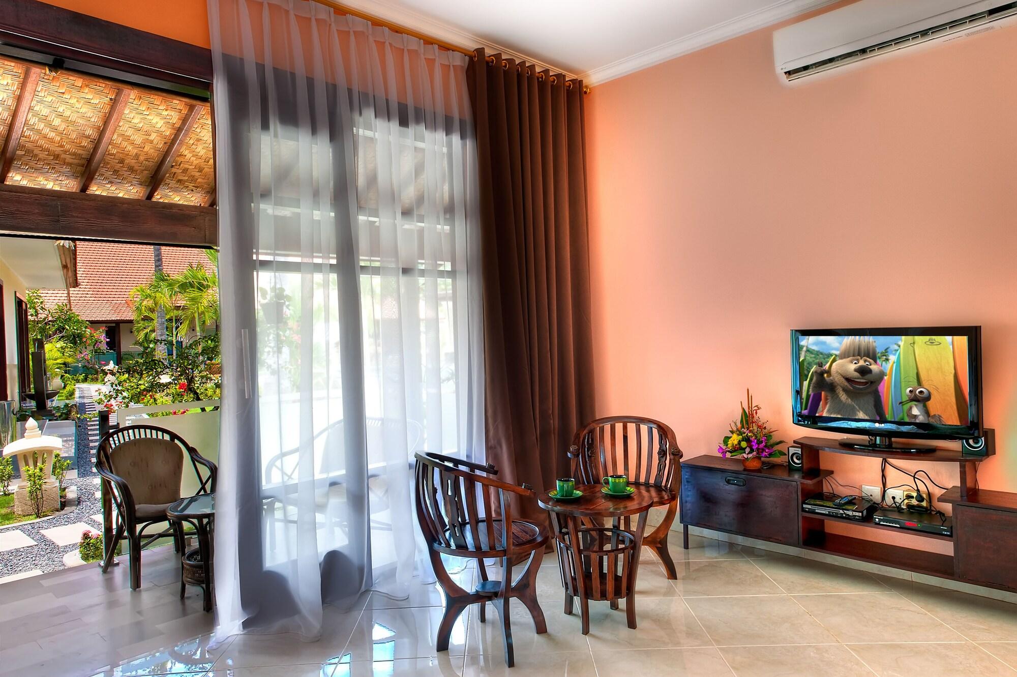 Candidasa Rossa Garden Hotel מראה חיצוני תמונה