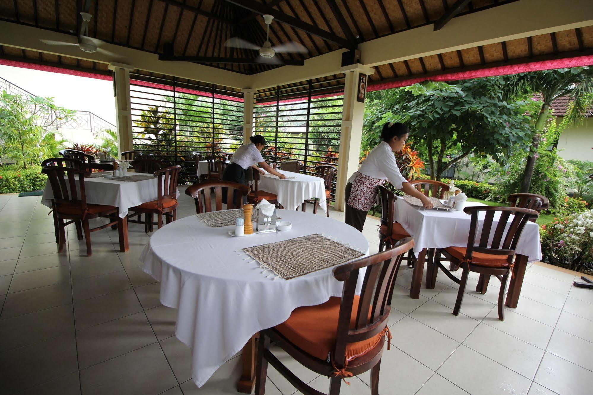 Candidasa Rossa Garden Hotel מראה חיצוני תמונה